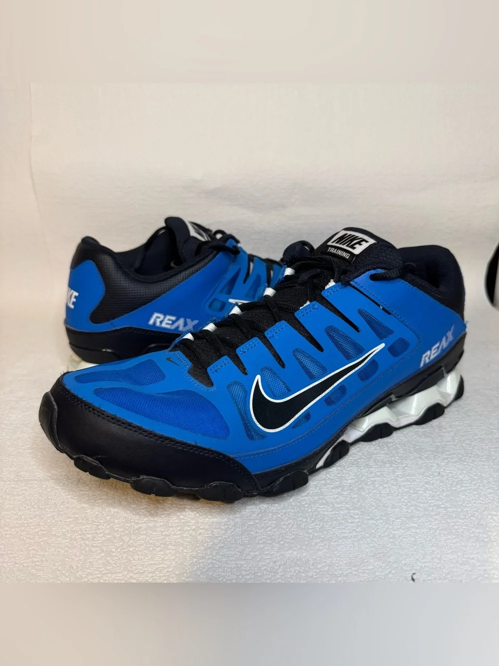 Nike Reax 8 TR Men’s Size 14 Blue Black Training Shoes 621716-401